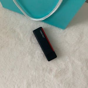 Shiseido lipstick